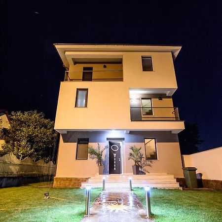ホテルVila Naty ナボダリ エクステリア 写真